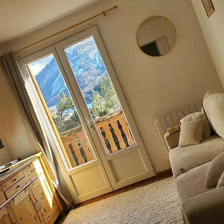 Cosy A La Montagne Apartment